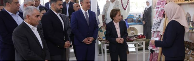 Princess Basma Bint Talal presides over the opening of the Johud Al-Ayadi exhibition in Aqaba